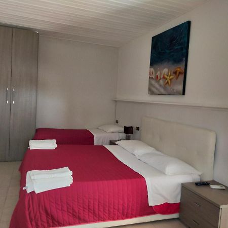 Hotel All'Antico Pozzo Barcellona-Pozzo di Gotto Ngoại thất bức ảnh