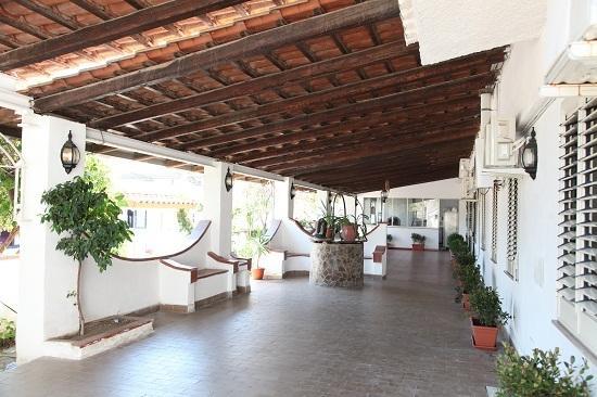 Hotel All'Antico Pozzo Barcellona-Pozzo di Gotto Ngoại thất bức ảnh